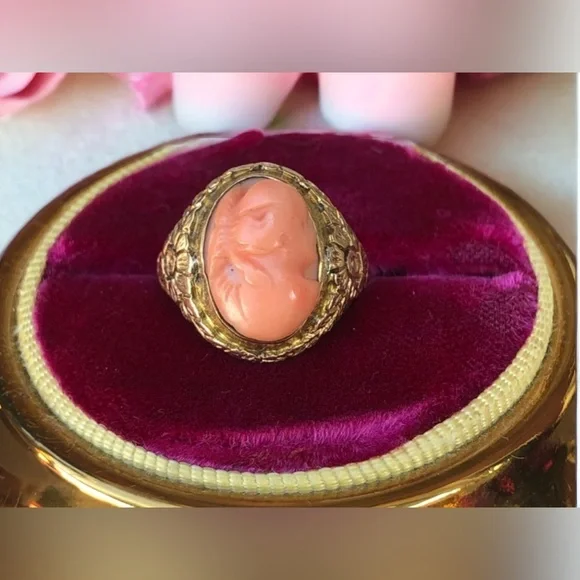 Antique Victorian 1800s 14k solid gold Coral cameo ring carved flowers etched - Picture 10 of 10
